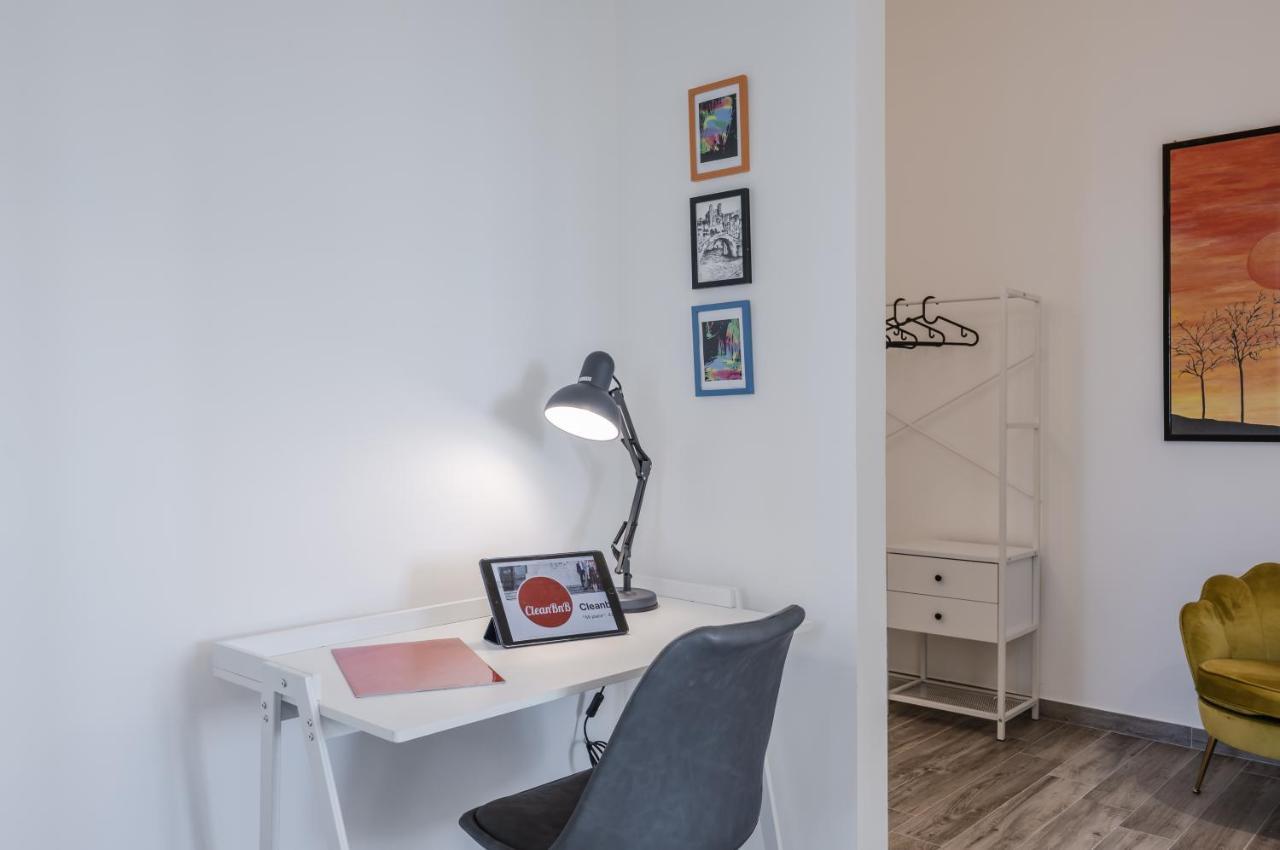 Licia & Tonino Apartments Near The Station ليتشي المظهر الخارجي الصورة