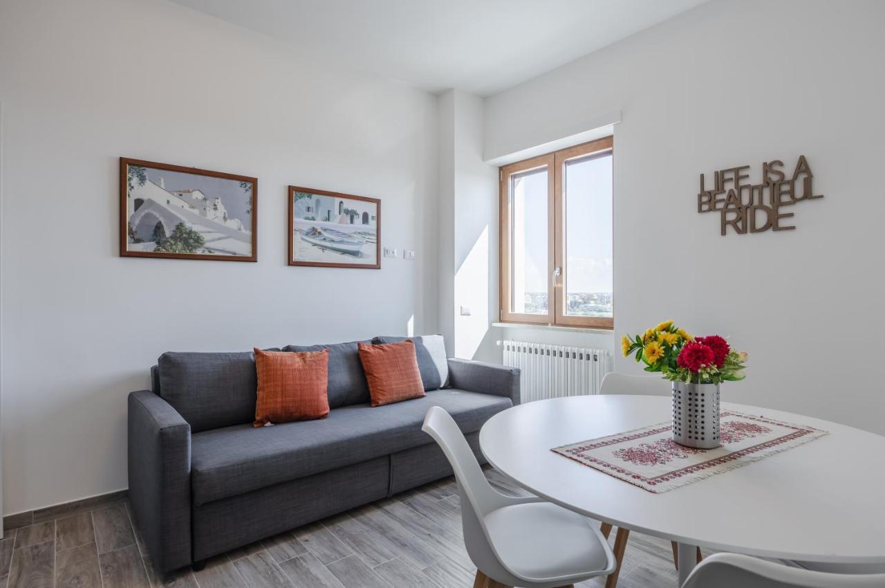 Licia & Tonino Apartments Near The Station ليتشي المظهر الخارجي الصورة