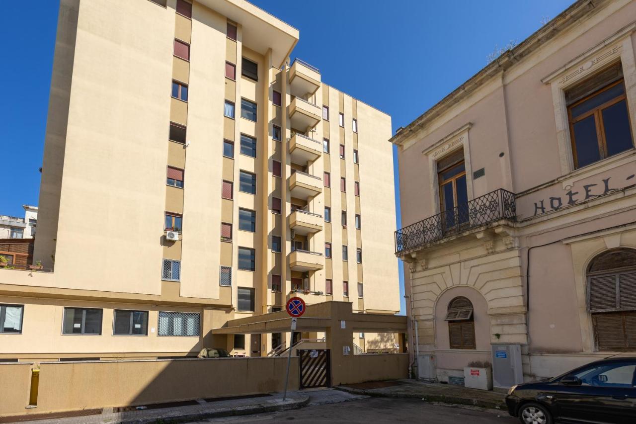 Licia & Tonino Apartments Near The Station ليتشي المظهر الخارجي الصورة